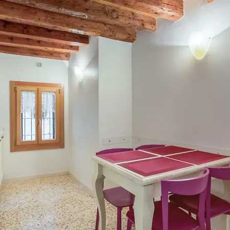 Apartment Santacroce *