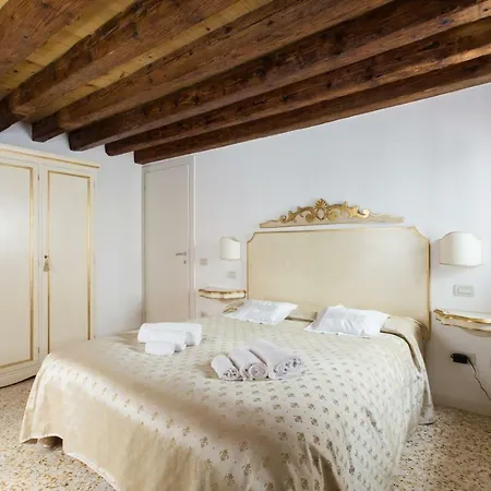 Santacroce * Venezia